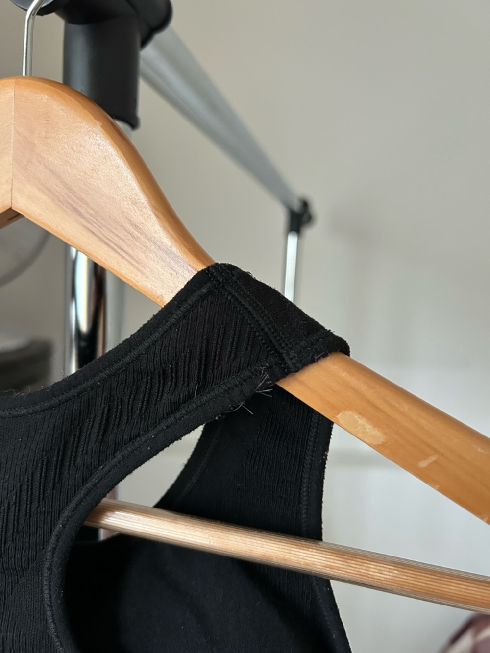 Smartwool Sports Bra Black XS - Picture 4 of 7